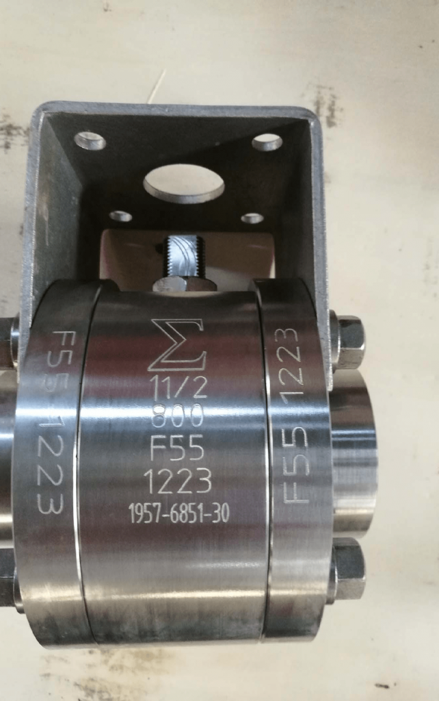 Ball valve Super Duplex A182 F55 body stem ball PTFE seats bare stem ISO5211 actuator mounting flange